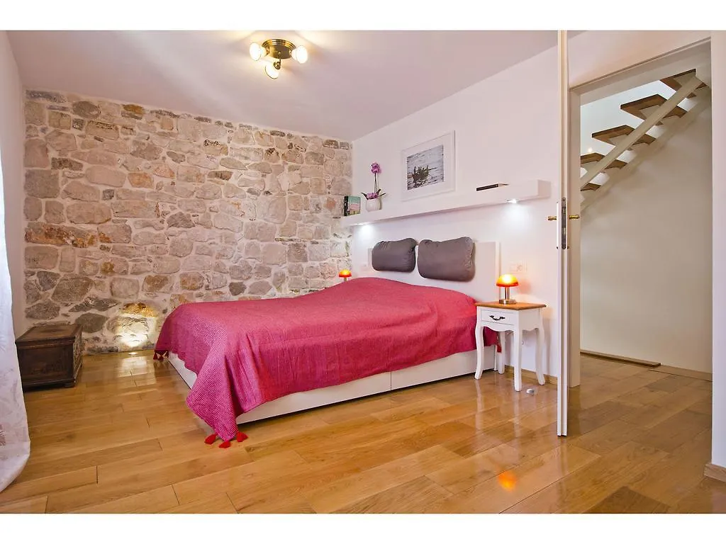 Town House Viva Apartament Split