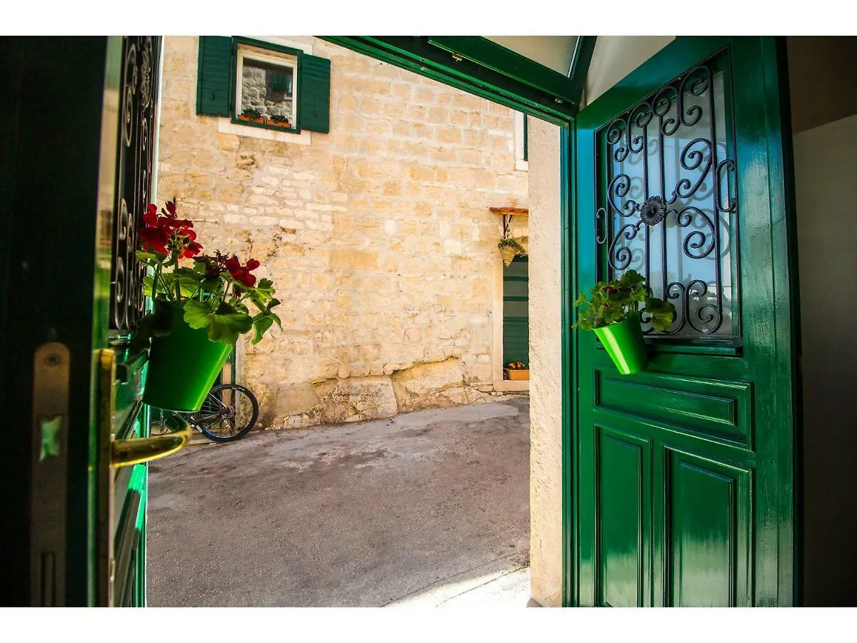Town House Viva Apartament Split